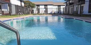 Berkshire Square Gallery 6