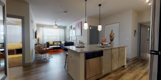 Yugo Greenville Uptown - Student Housing Gallery 66