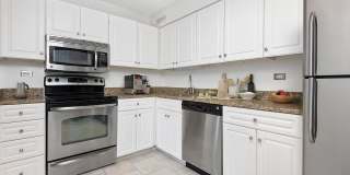 750 North Rush Gallery 1