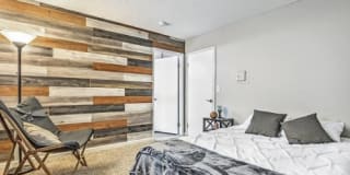 Del Amo Place Apartment Homes Gallery 16