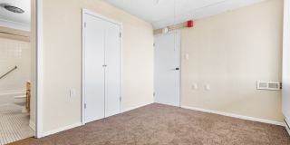 Glendale Park Apartments - Senior Housing Gallery 6