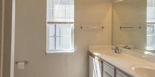 Maupin - Student Housing Gallery 2