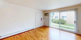 Denway Circle Apartments Denway Circle Apartments Gallery 8