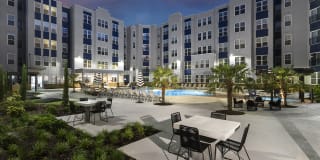 Yugo Greenville Uptown - Student Housing Gallery 25