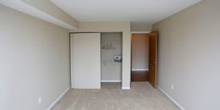 New Boston Square Gallery 11