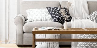 Porter Plaza Apartments Gallery 1