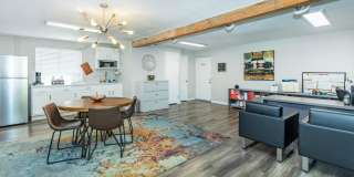 Albany Apartments Gallery 18