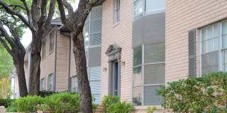 The Landmark at Alamo Heights Gallery 4