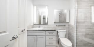 222 Rittenhouse Gallery 14