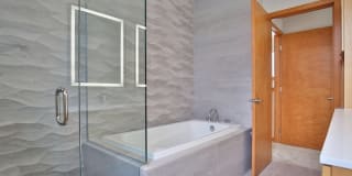 Park East Apartments Gallery 5