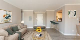 Glenlake Village Apartments Gallery 16