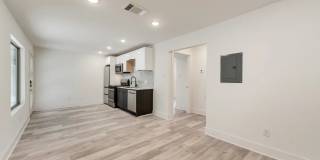 4317 Gaston Gallery 3