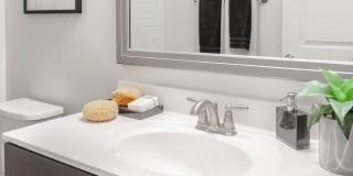 Emblem at Christiana Gallery 16