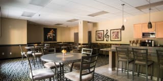 New Boston Square Gallery 24