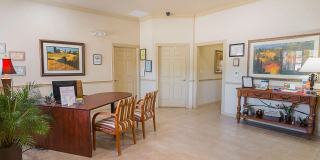 Senior Housing - North Greenbriar Gallery 4