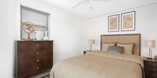 2756 North Pine Grove Gallery 9
