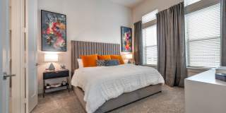 Burnett Lofts Gallery 10