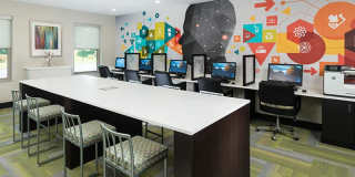 College Suites at Hudson Valley - Student Housing Gallery 10