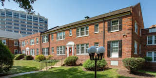 Colonial Village Apartments Gallery 46