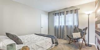 Del Amo Place Apartment Homes Gallery 15