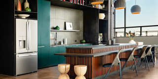 Bell Alderwood Gallery 40