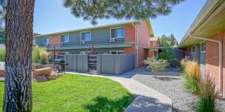 THE Q AT UPTOWN Gallery 42