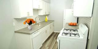 Breton Court Gallery 35