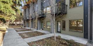 Ash & River Gallery 28