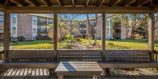 Senior Housing - Westmount at Braesridge Gallery 8