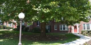 Colonial Village Apartments Gallery 22