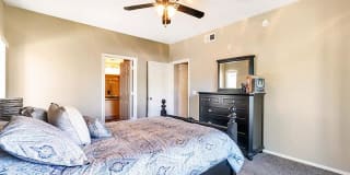 Town Center Apartments Gallery 20