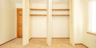Glenbrook Gallery 11