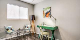 Village Oaks Apartments Gallery 4