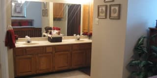 Dove Park Apartments Gallery 10