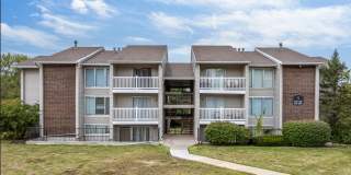 Emerald Hills Apartments Gallery 2