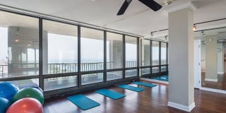 3450 North Lake Shore Drive Gallery 10