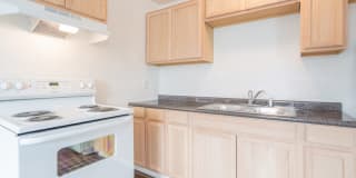 Harbor Square Gallery 2