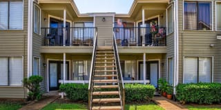 Woodside Lane Apartments Gallery 39