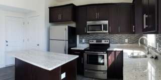 Mayfair West End Gallery 11