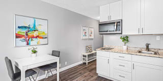 The Incline Apartments and Studios Gallery 8