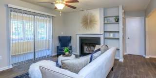 Hampton Place Luxury Apartment Gallery 33