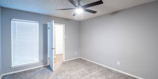 La Prada Place Apartments Gallery 57