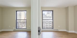 Walnut Square Gallery 2