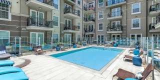 La Belle at Hollywood Tower Gallery 1