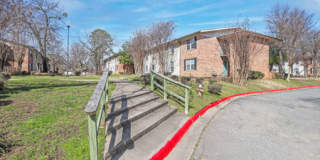 Jefferson Manor Gallery 12