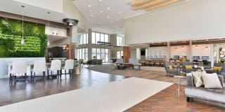 The Thomas at Midtown Gallery 21