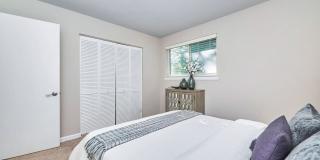 Asbury Place Gallery 14