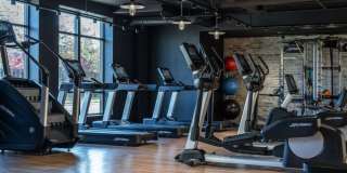 BLVD Gramercy East Gallery 17