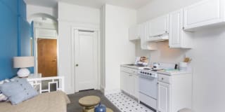 Adelphia House Gallery 2