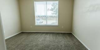 Senior Housing - Emory Senior Living Apartments Gallery 10